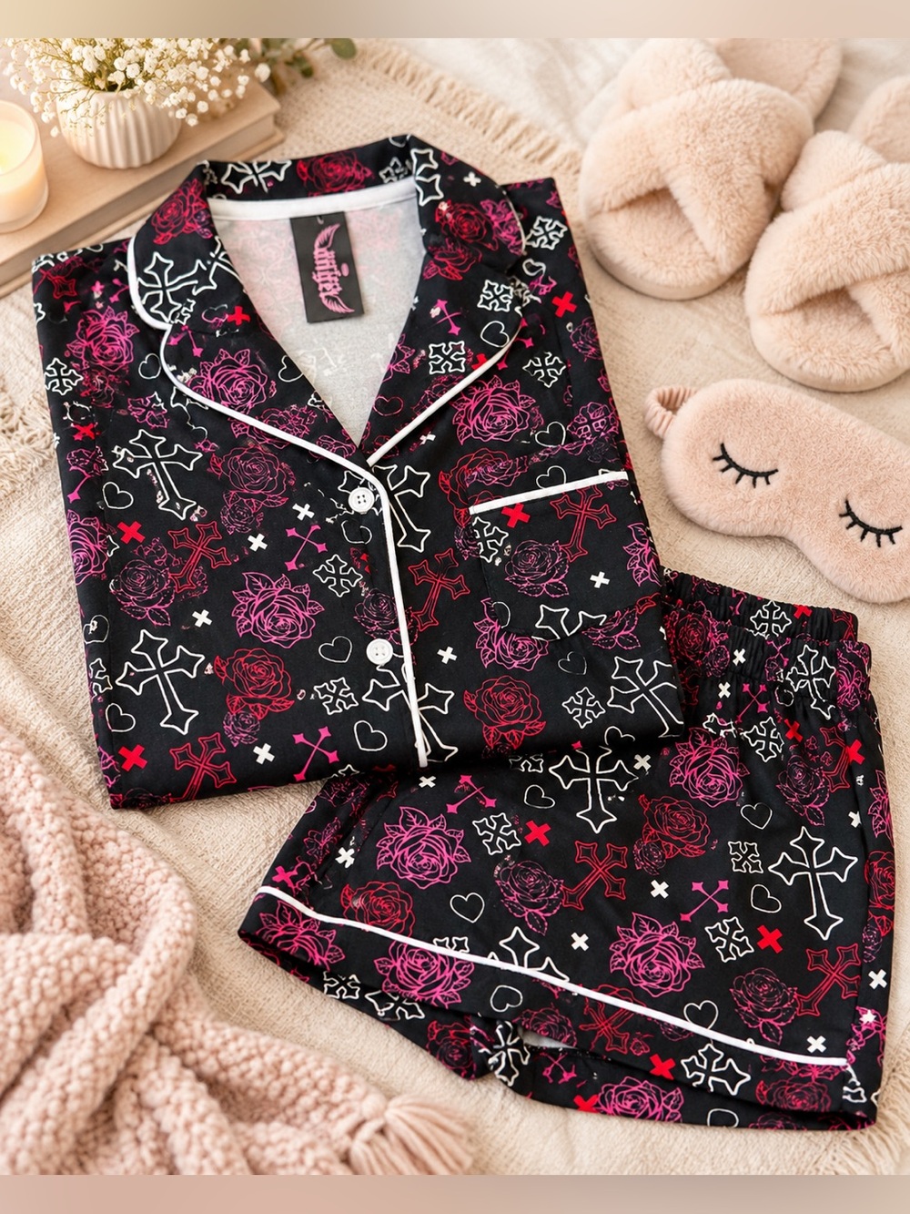 Perfect Angel Rose Cross Print Pajama Shorts Set NWT - Picture 2 of 14